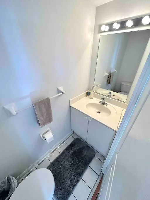 King West Private Rooftop Retreat Toronto Apartment